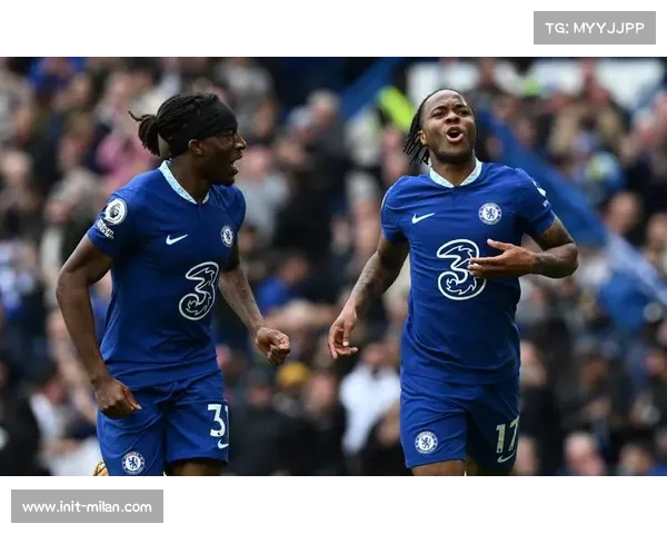 沃特金斯替补双响逆转切尔西，维拉豪取英超八连胜紧追榜首